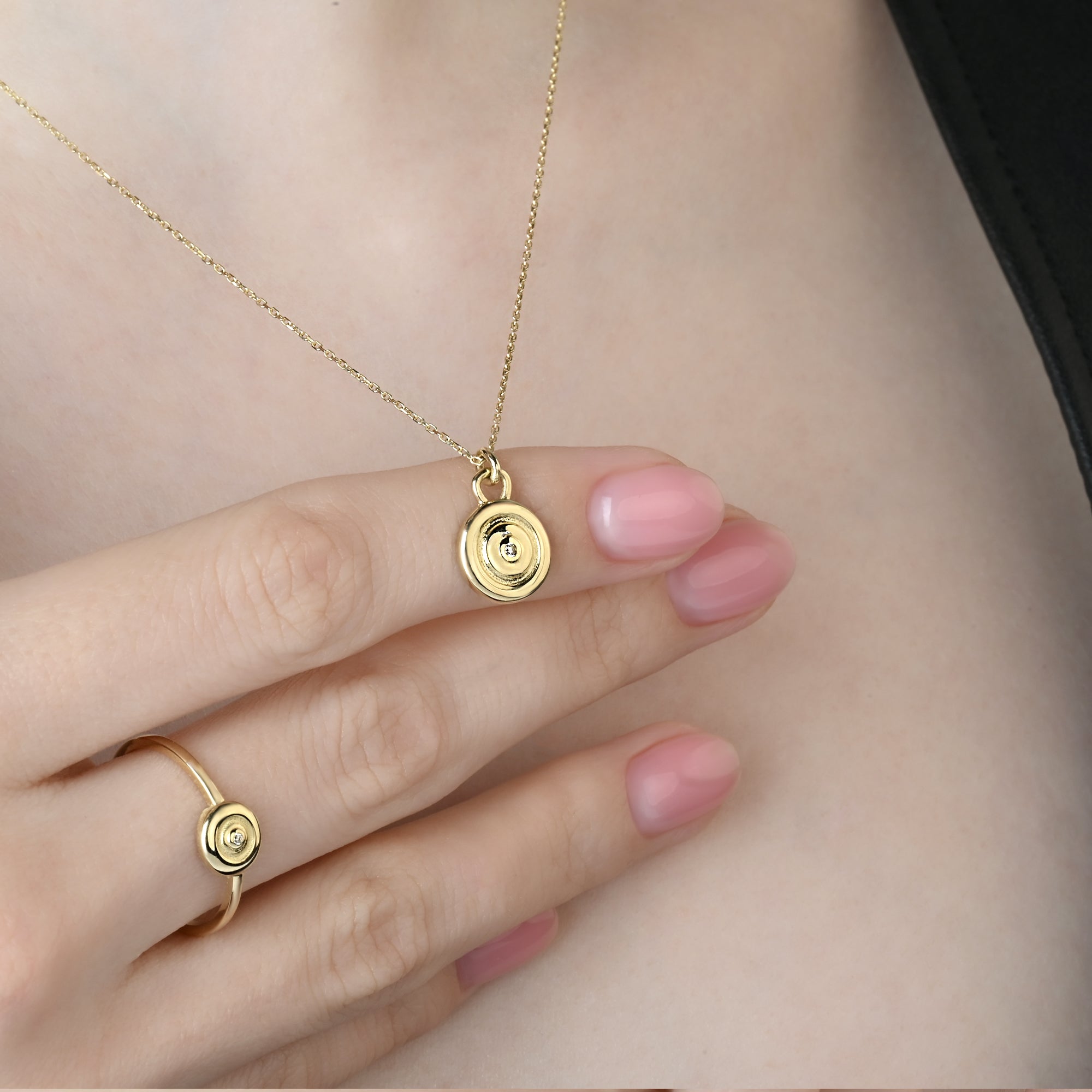 Elité Capsule Royal Ring