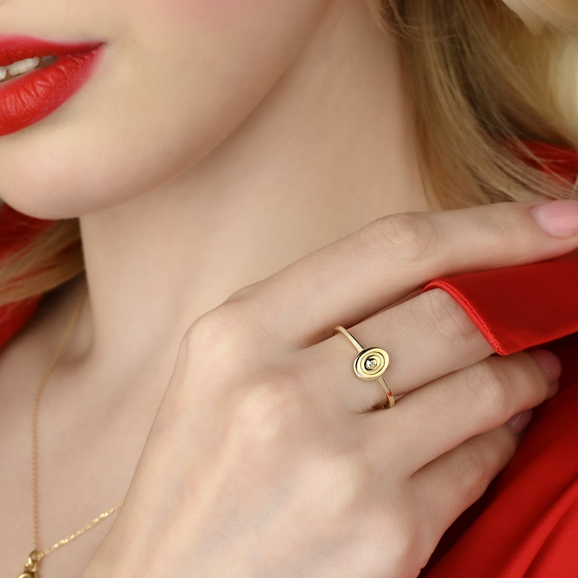 Elité Capsule Nude Medallion Ring