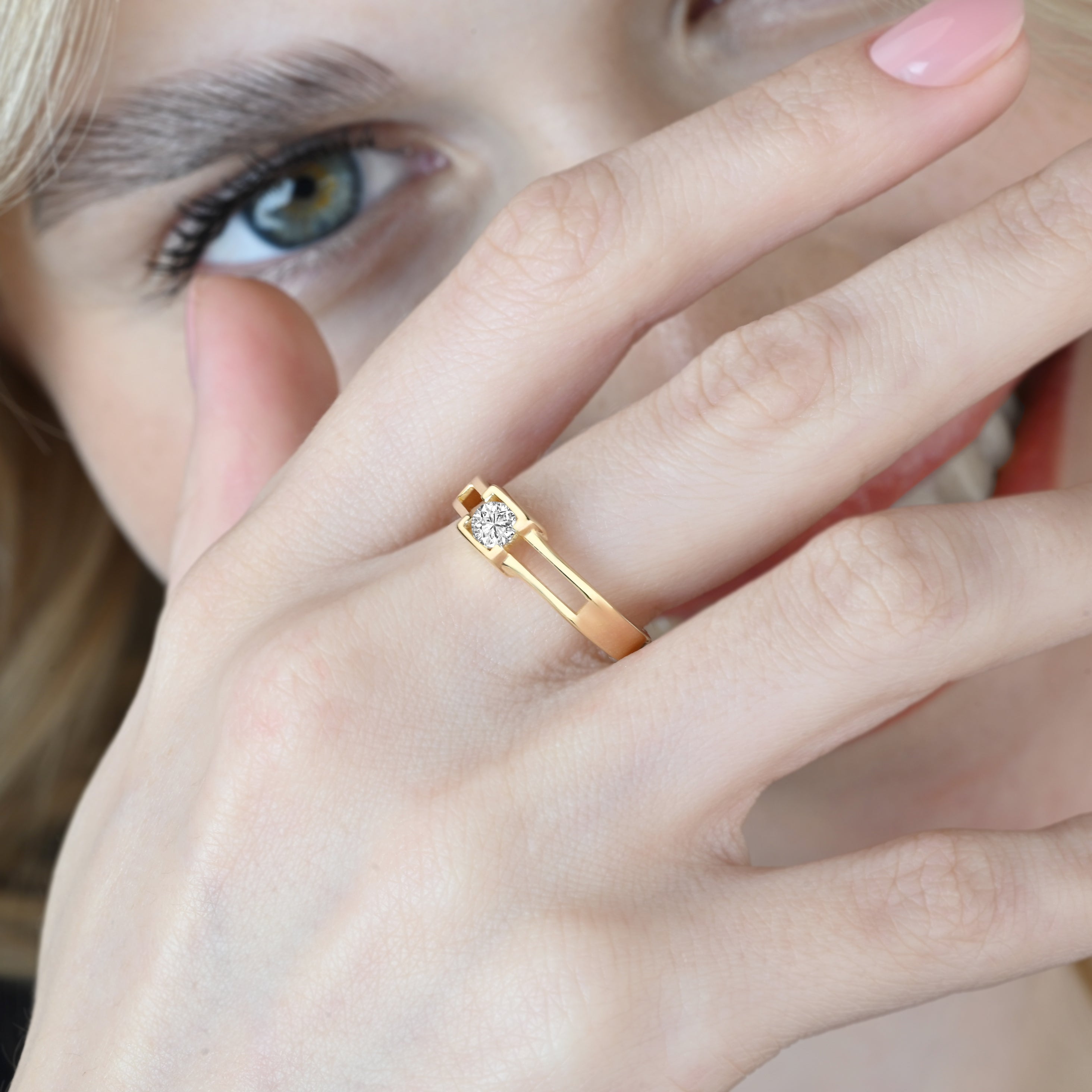 Nebula Solitaire Ring