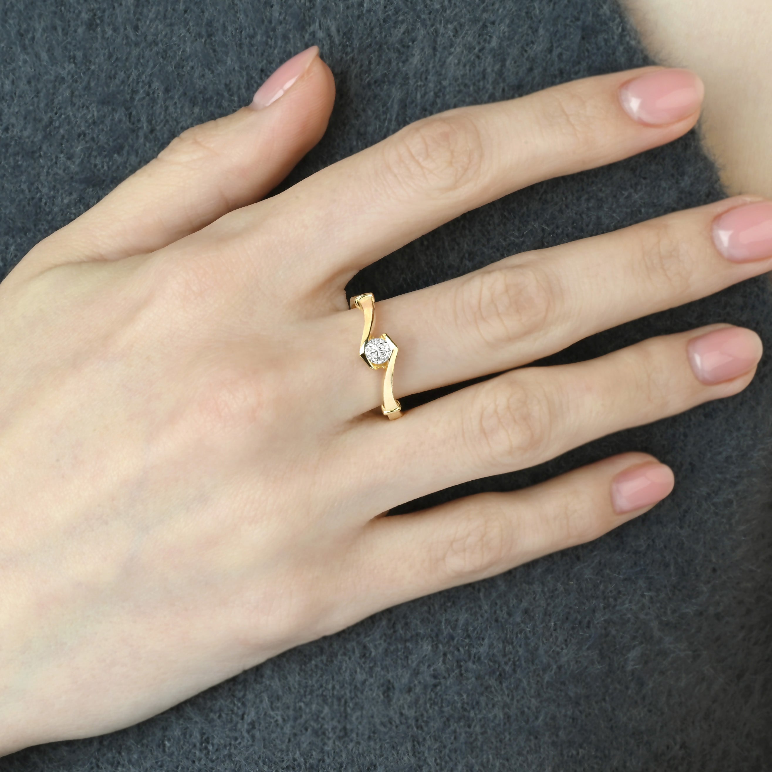 Cecilia Solitaire Ring