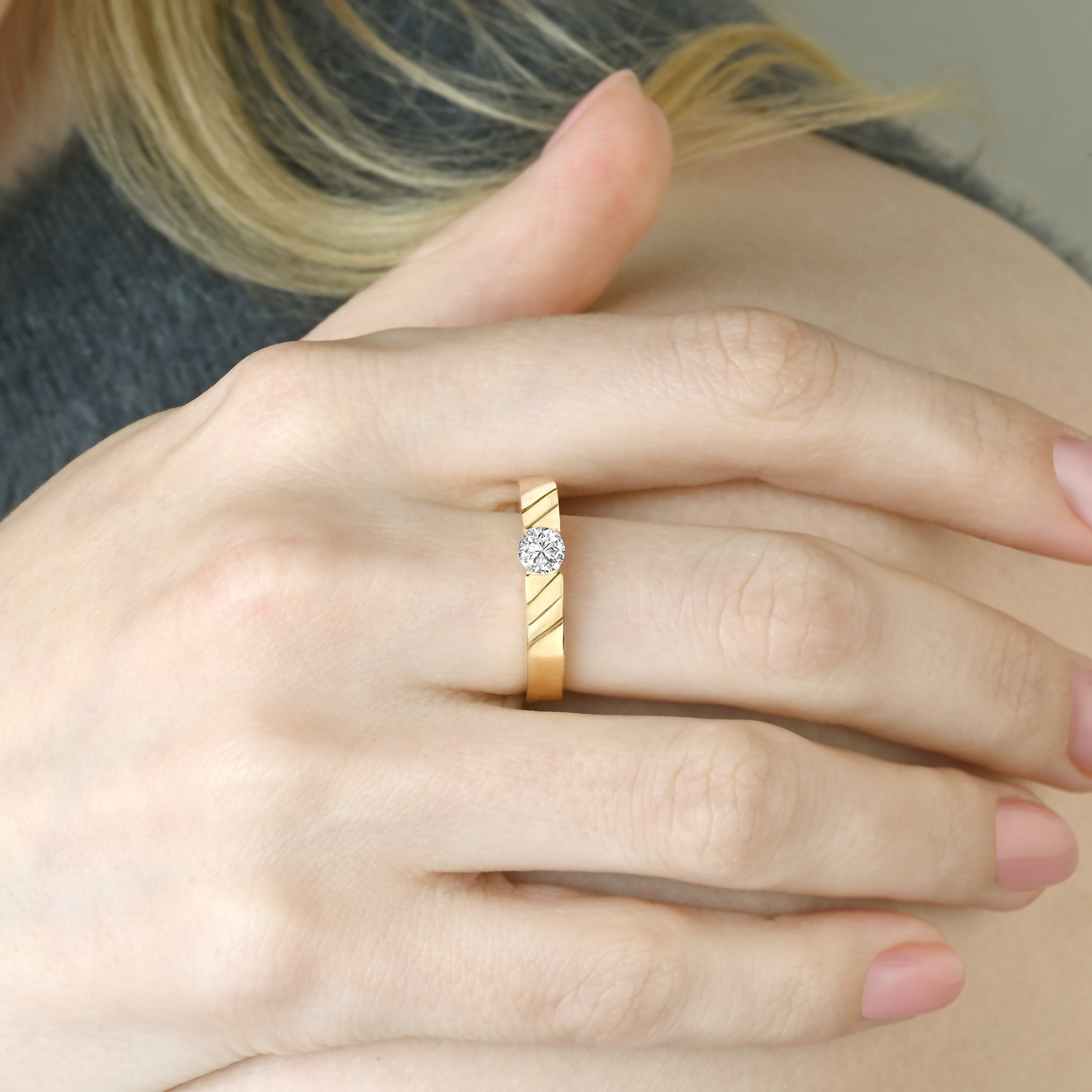 Anduin Solitaire Ring