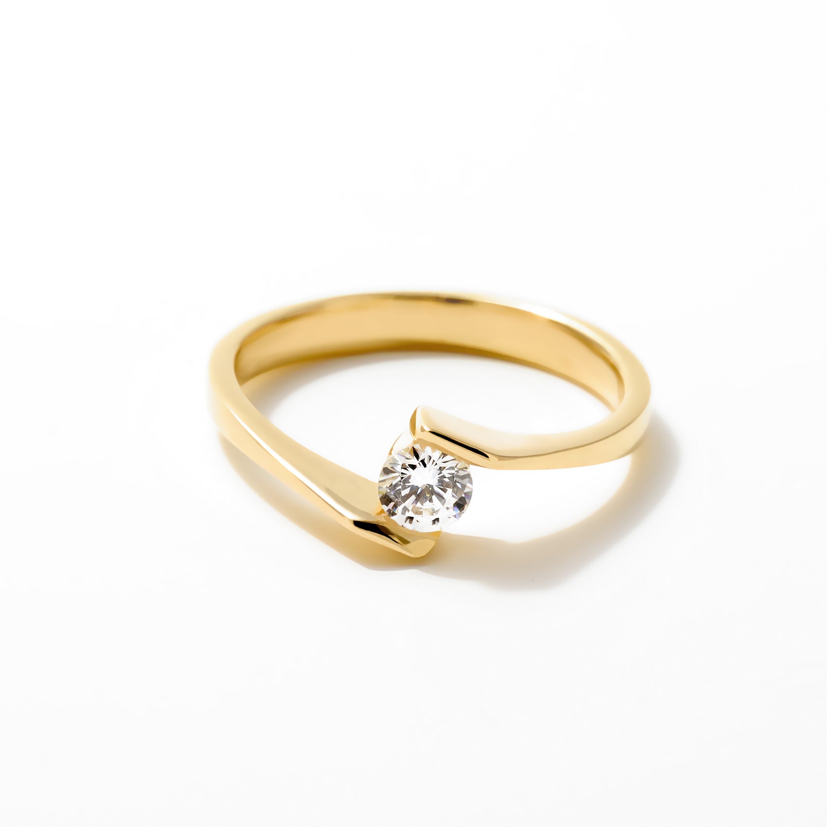 Dicha Solitaire Ring