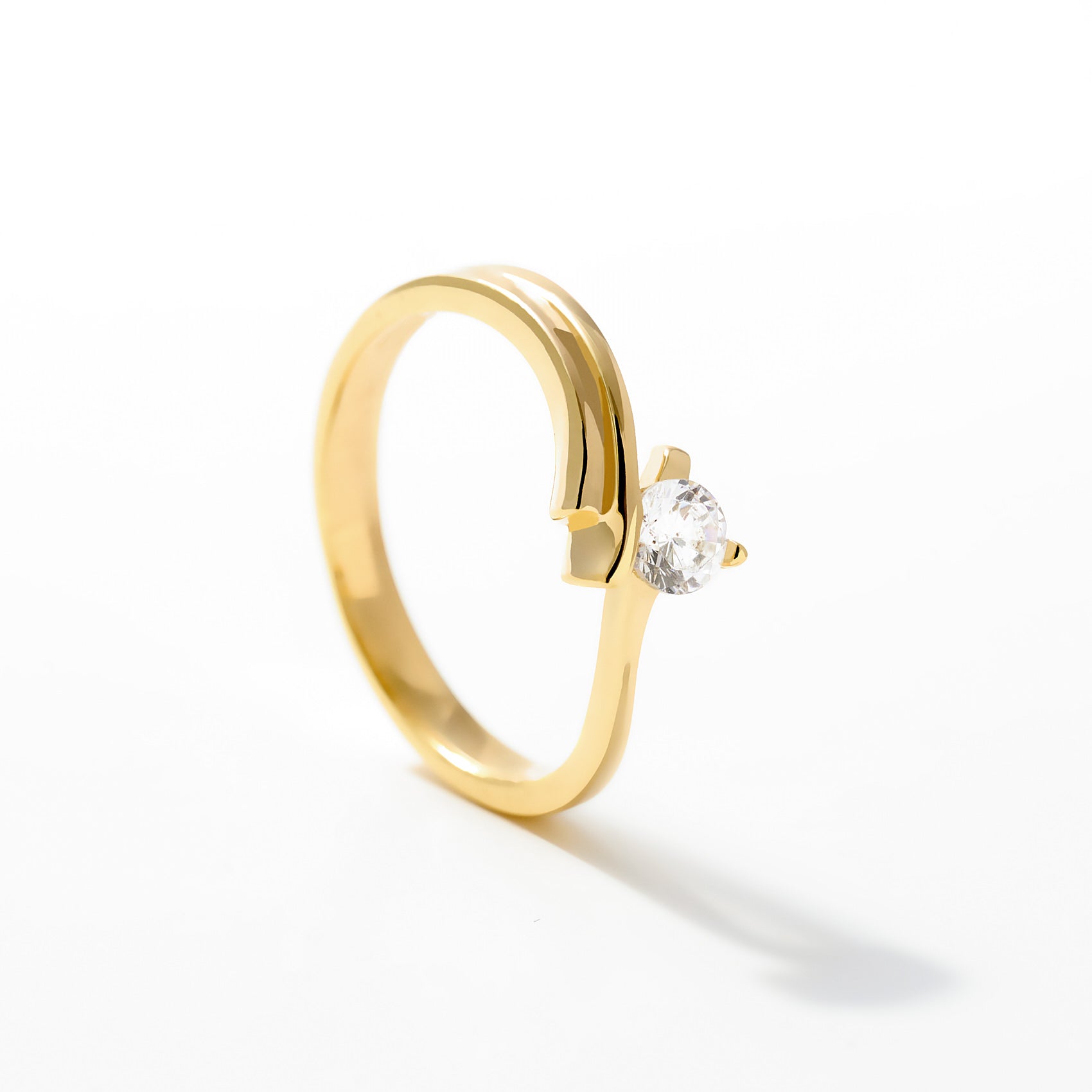 Elara Solitaire Ring