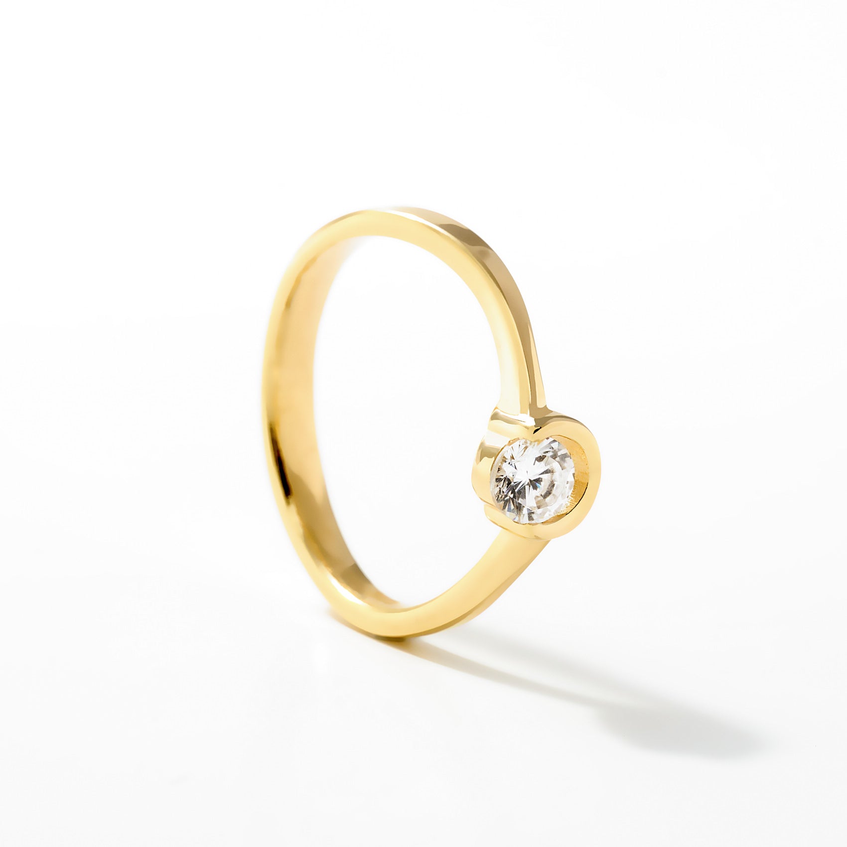 Nocturne Solitaire Ring