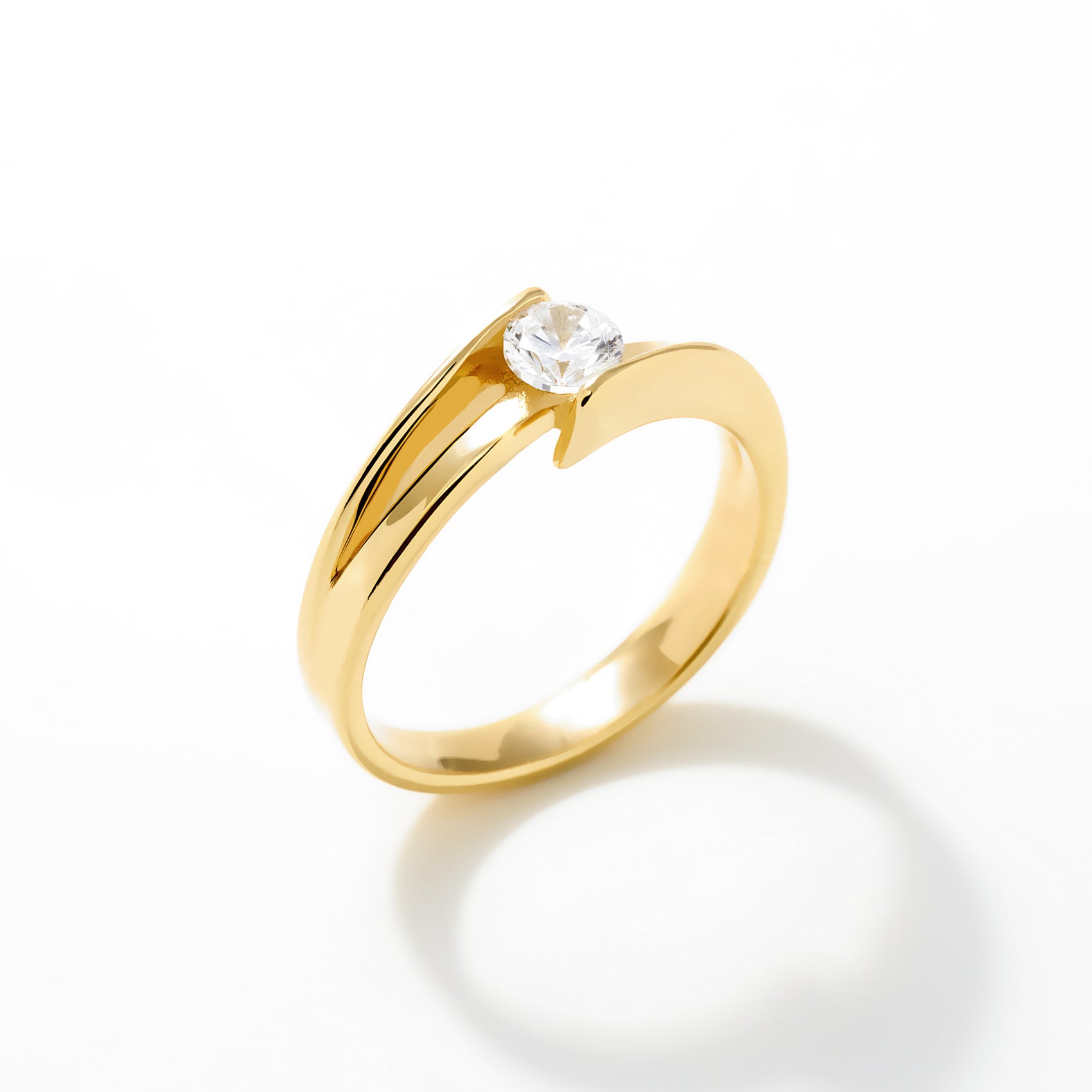 Valoria Solitaire Ring