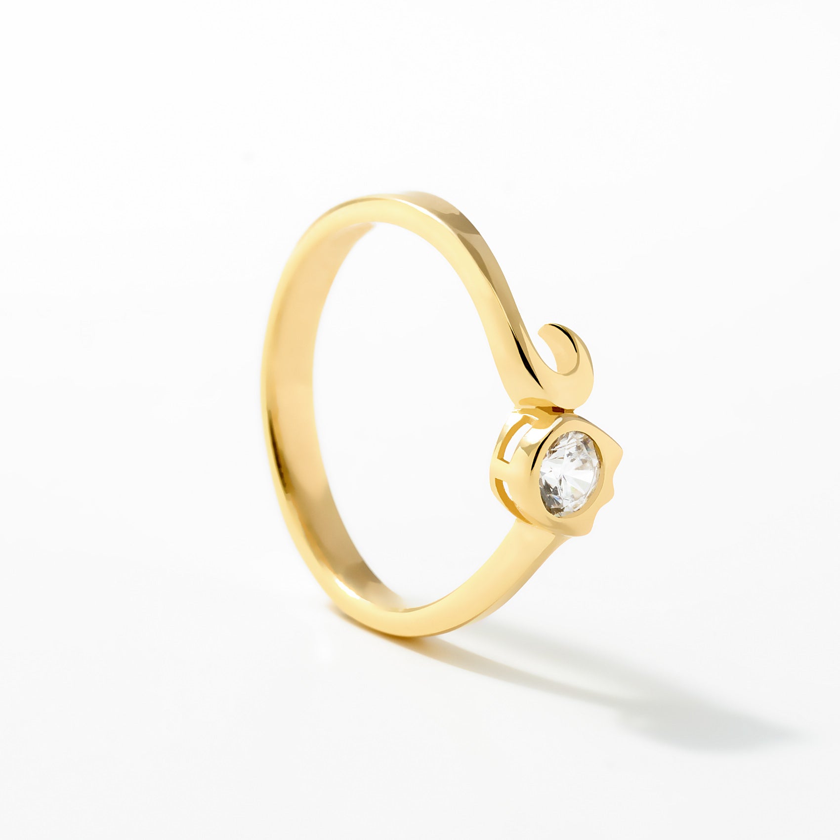 Catly Solitaire Ring