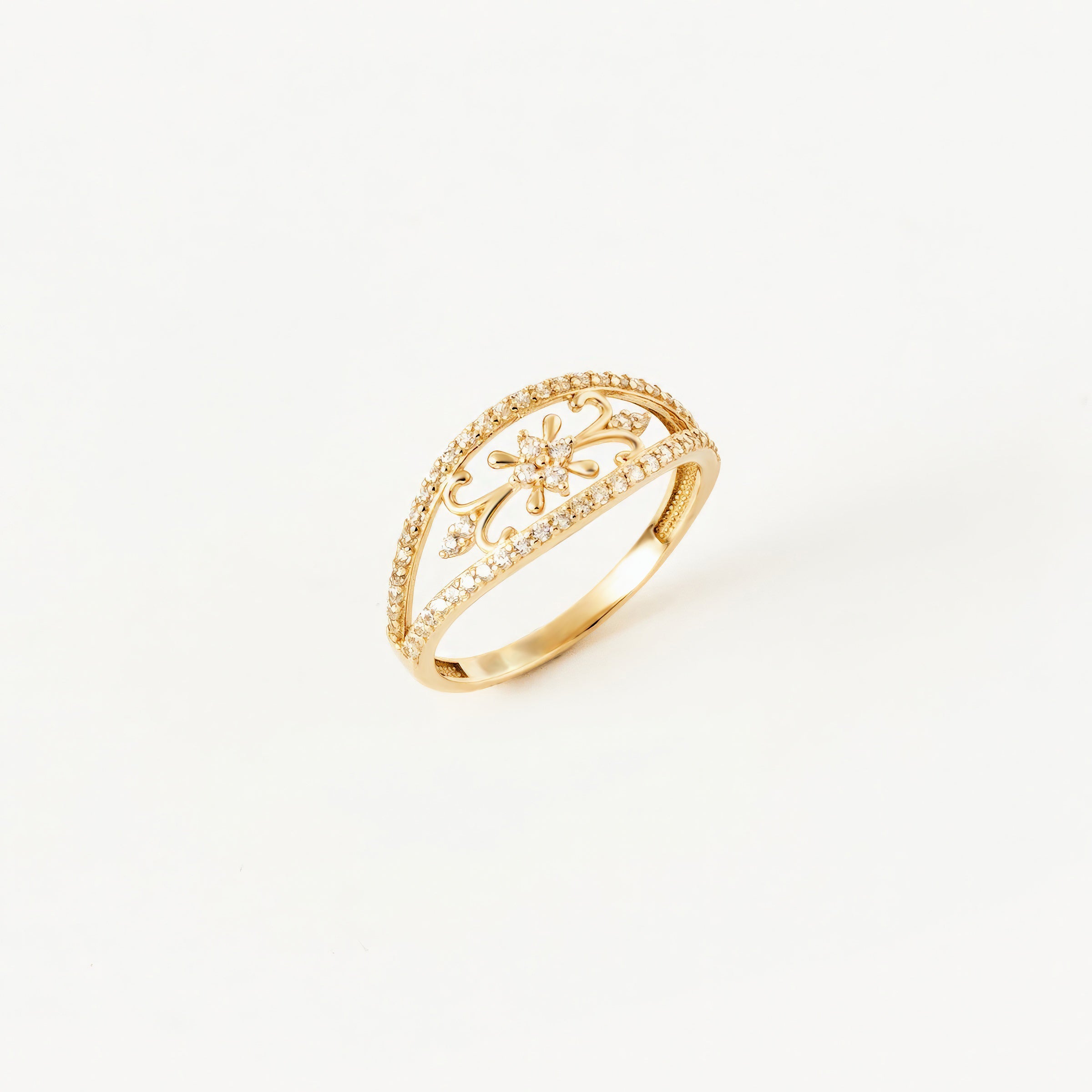 Floral CZ Vintage Ring in 14K Gold