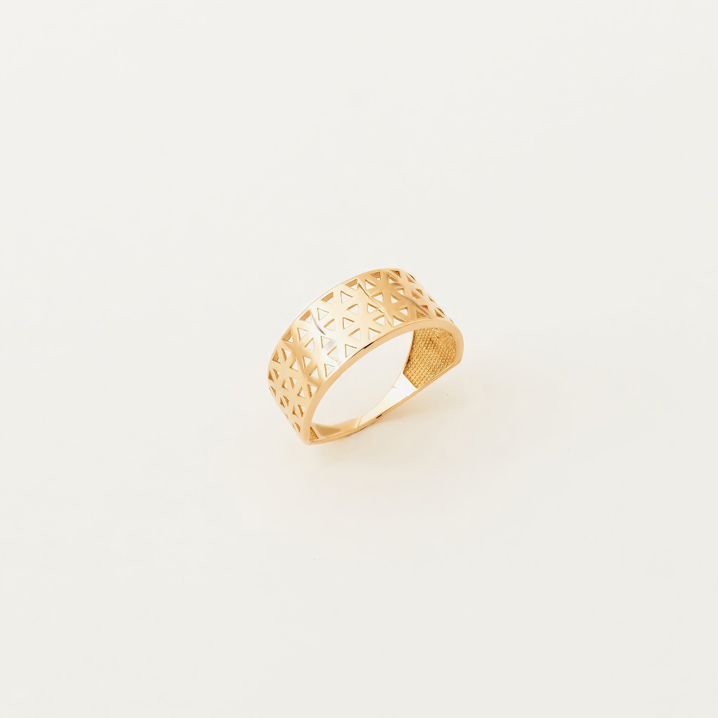 Geometric Cutout Band Ring in 14K Gold