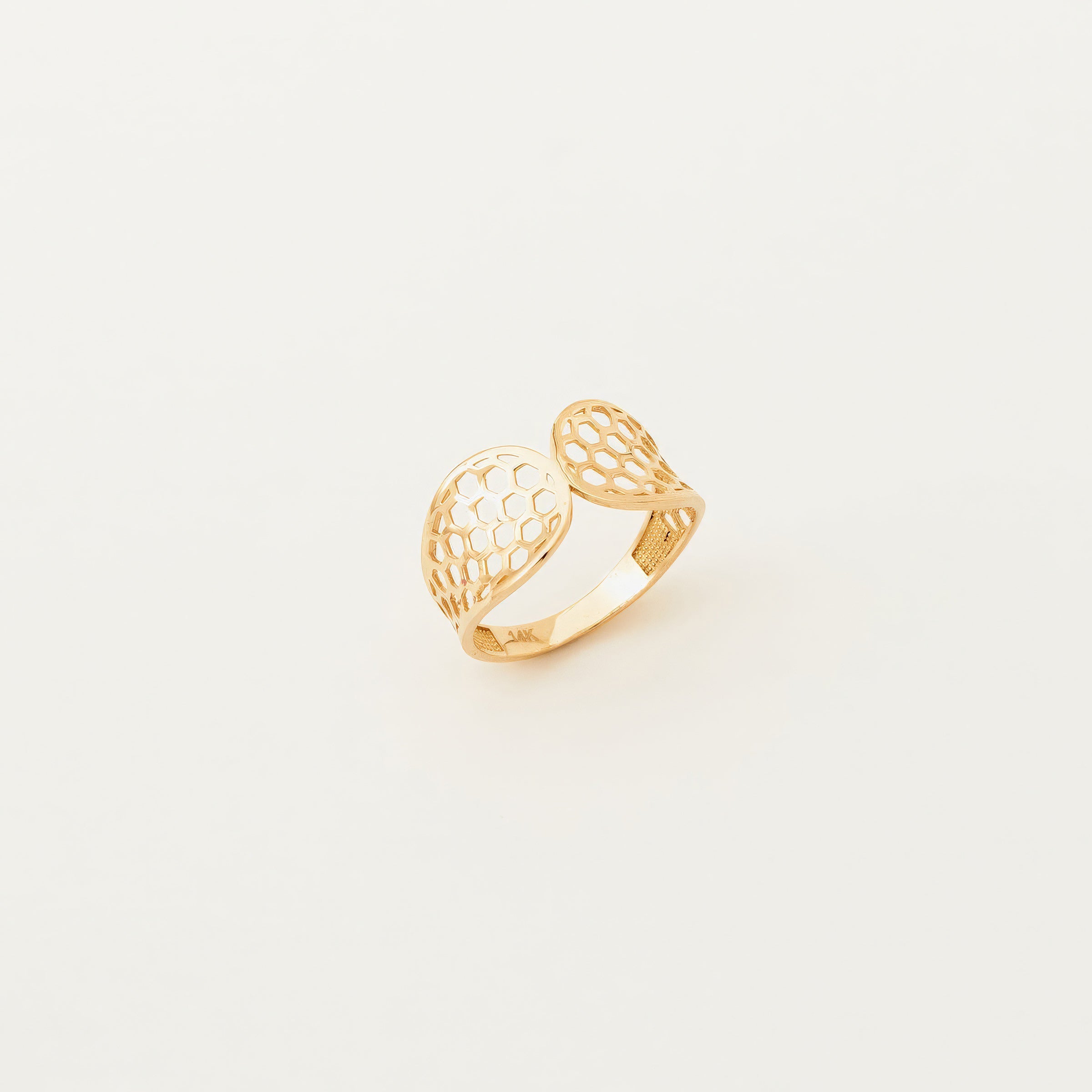 Honeycomb Design Ring in 14K Gold