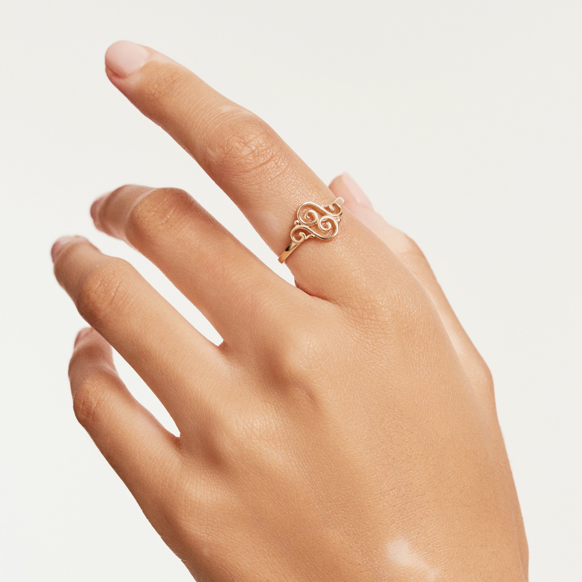 Swirl Motif 14K Gold Ring