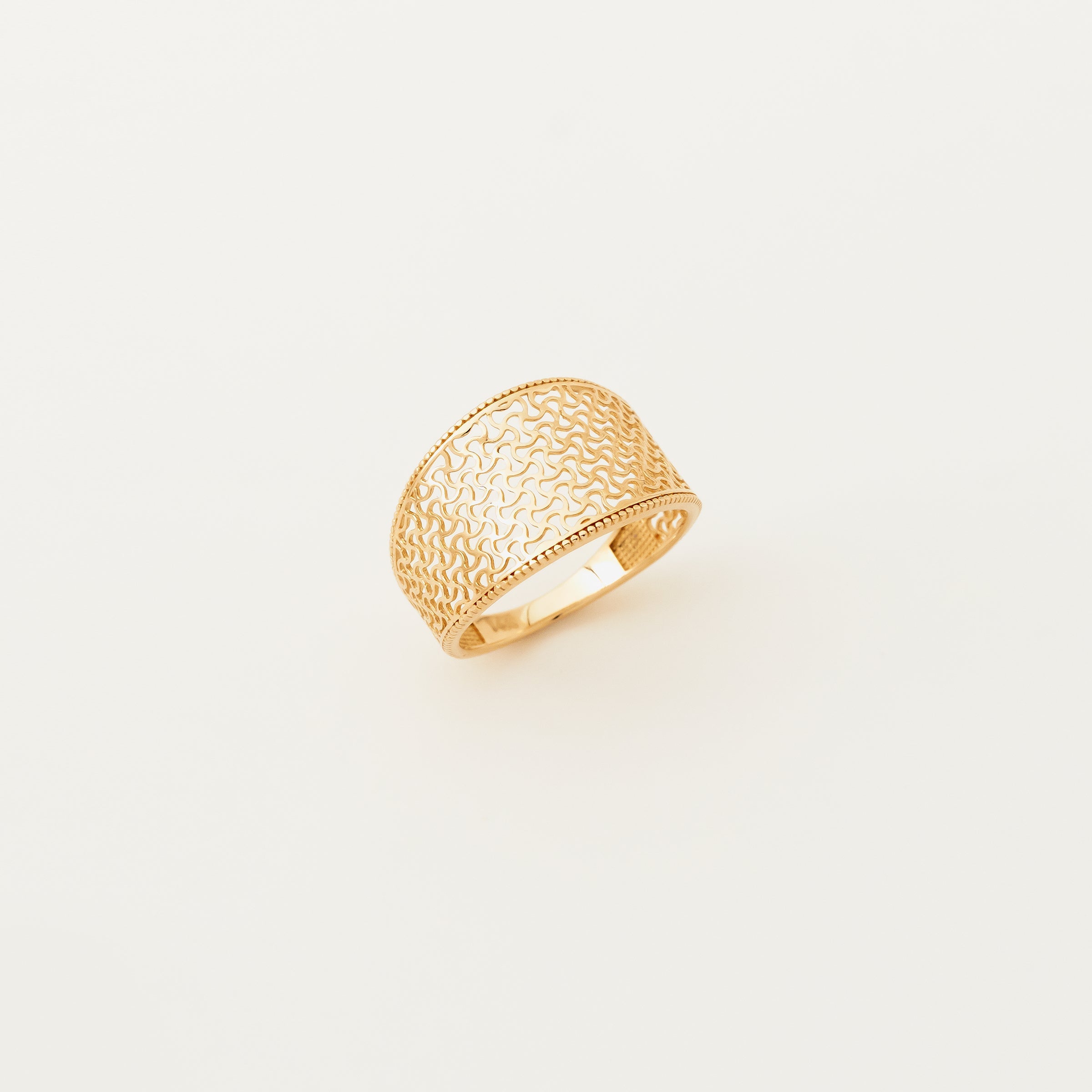 Wave Pattern Wide Band 14K Gold Ring