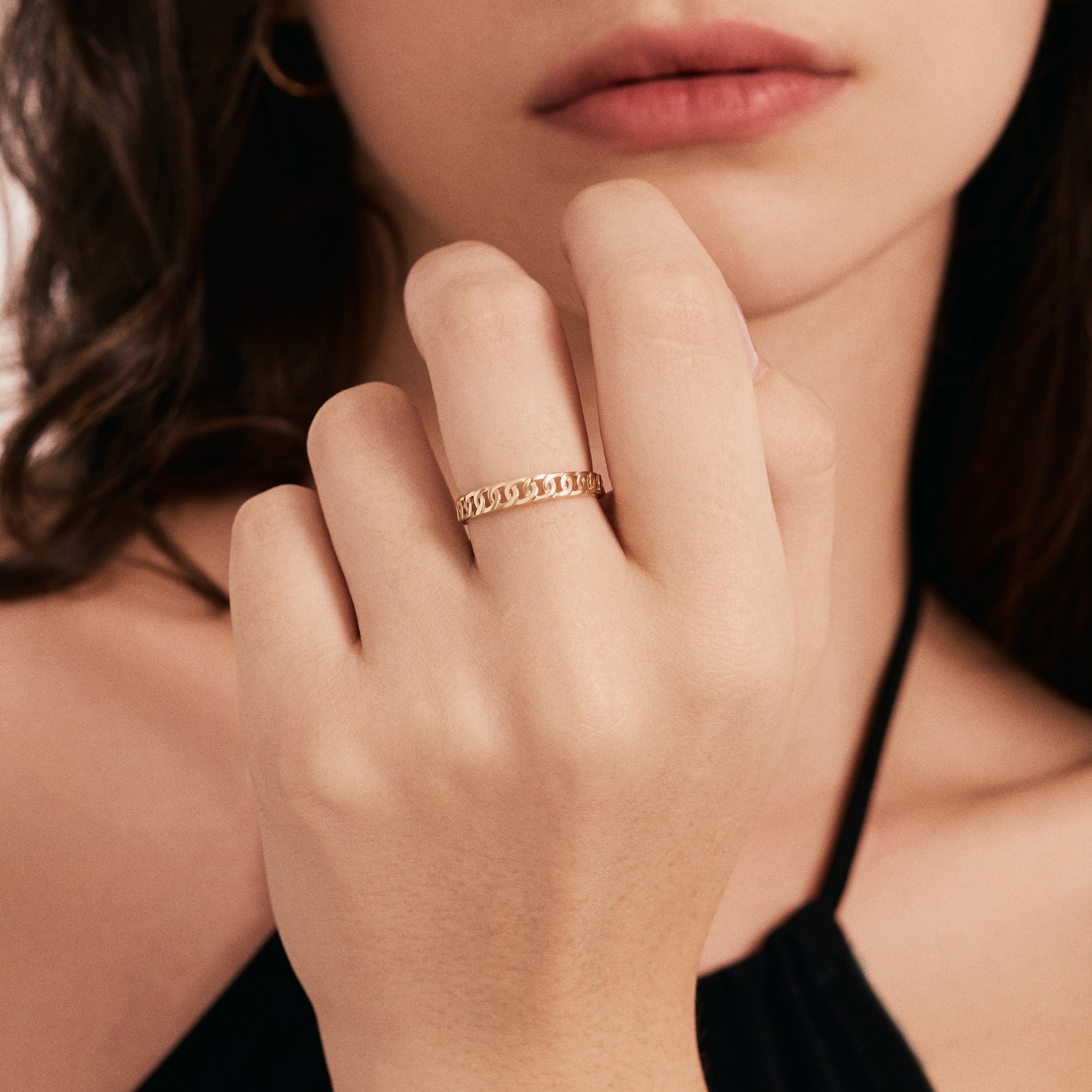 Chain-Link Design 14K Gold Band