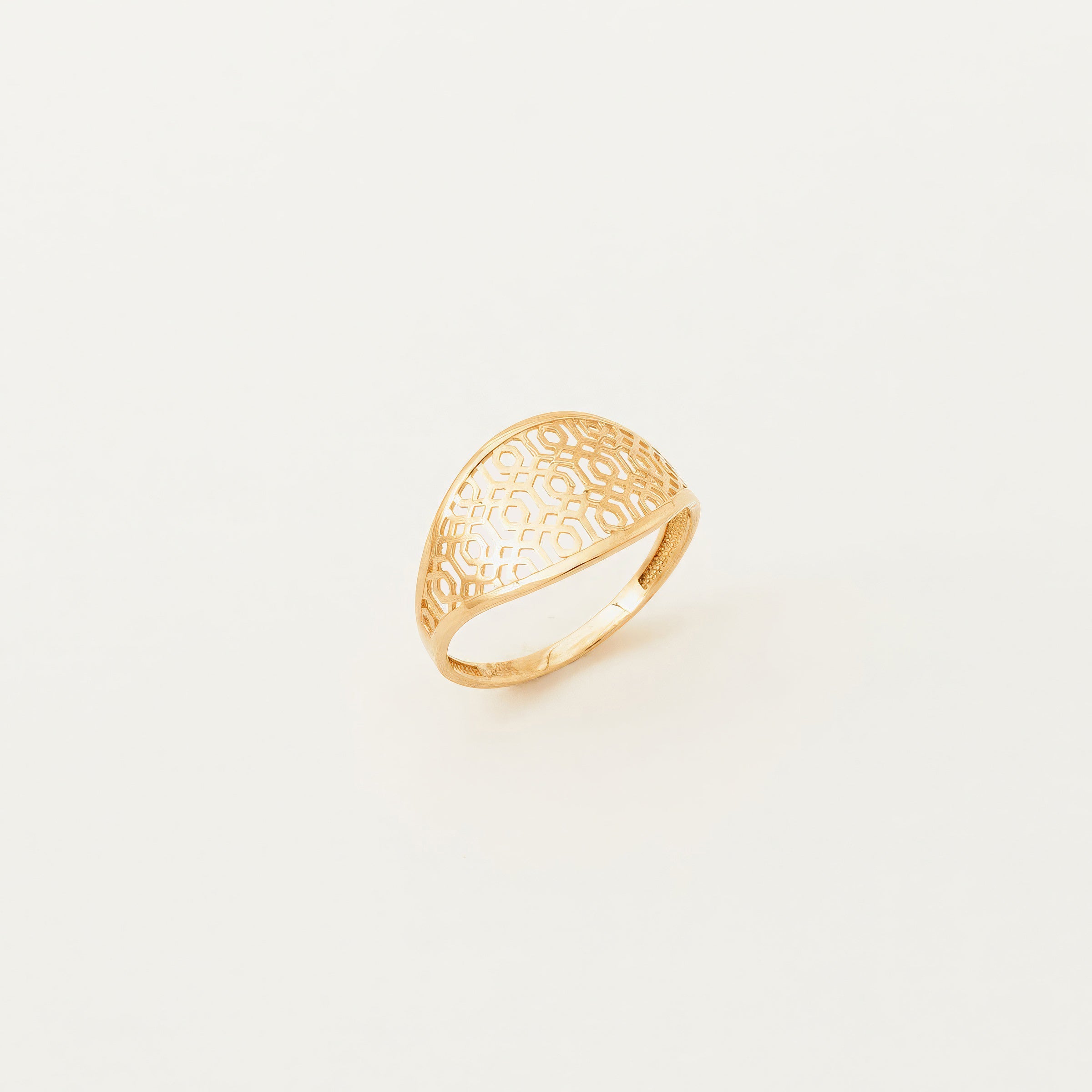 Modern Filigree 14K Gold Band Ring