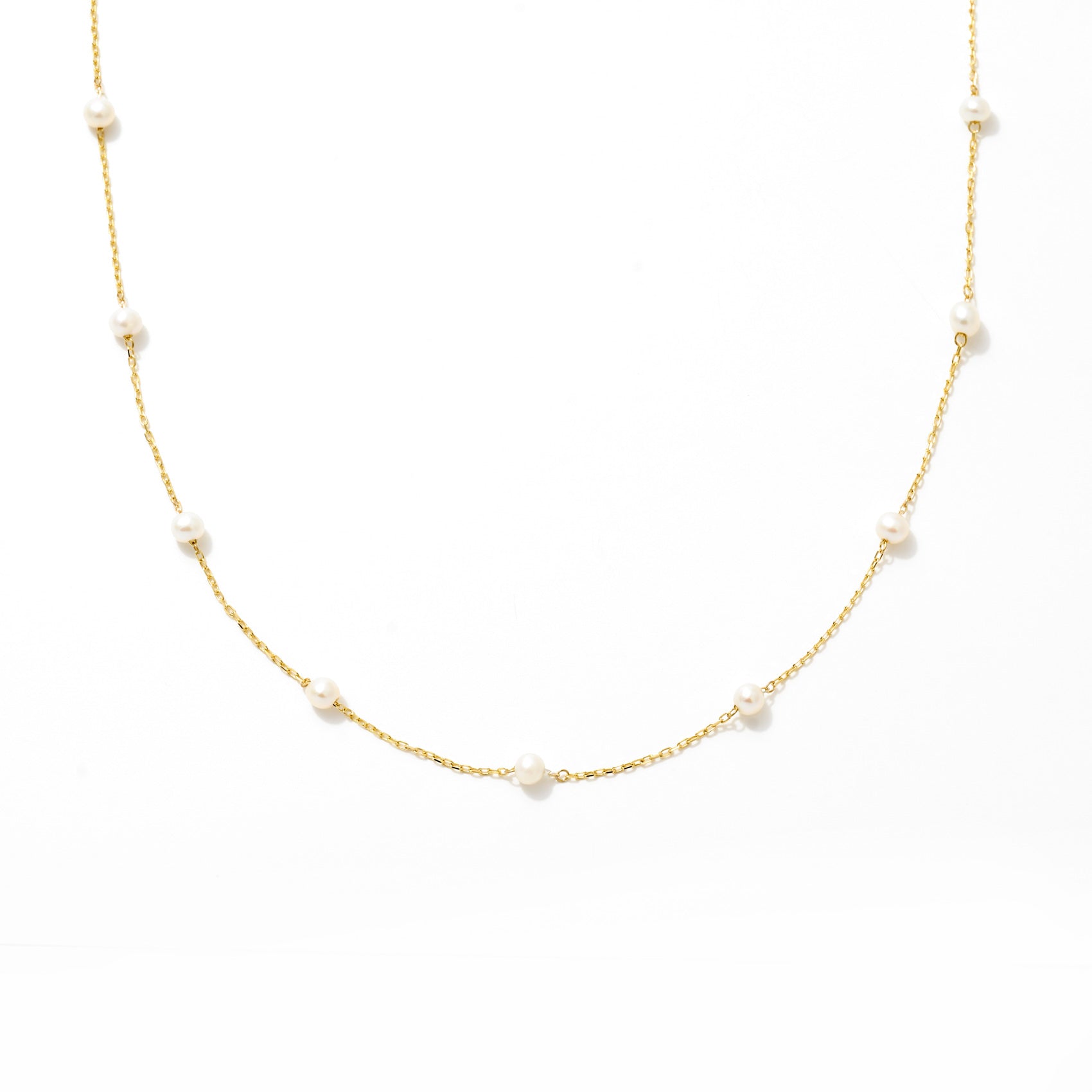 Pearl String Necklace