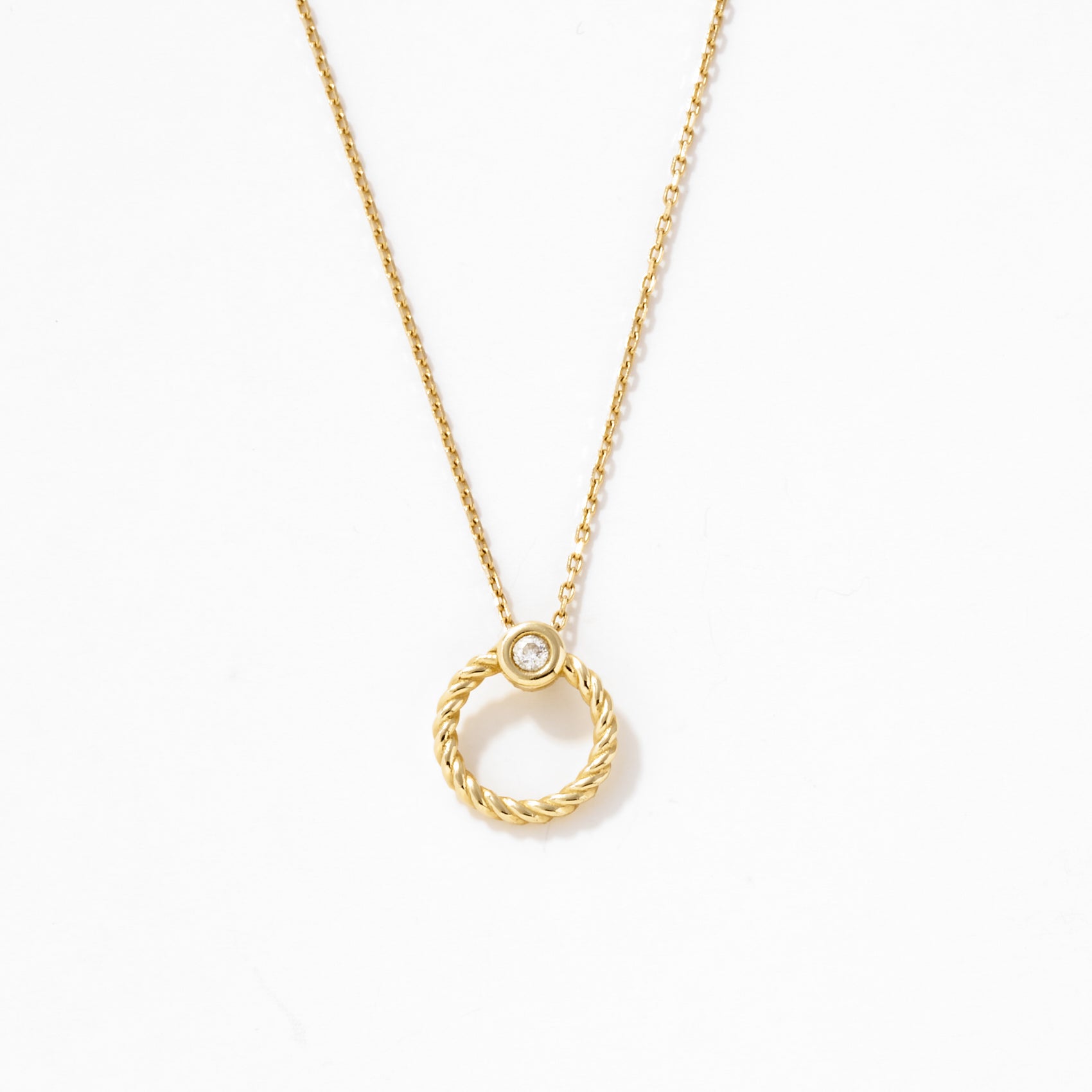 Cercle de Bonheur Necklace