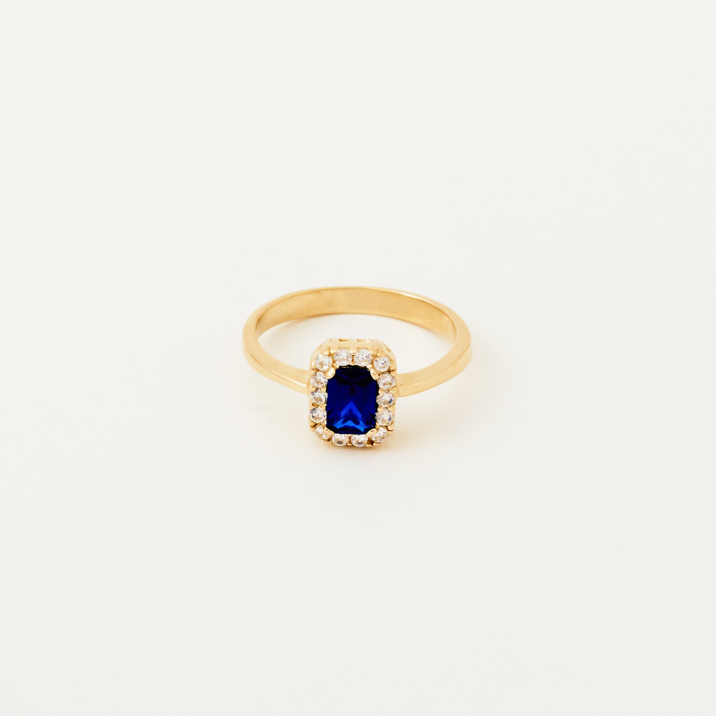 Cushion-Cut Sapphire CZ Ring in 14K Gold