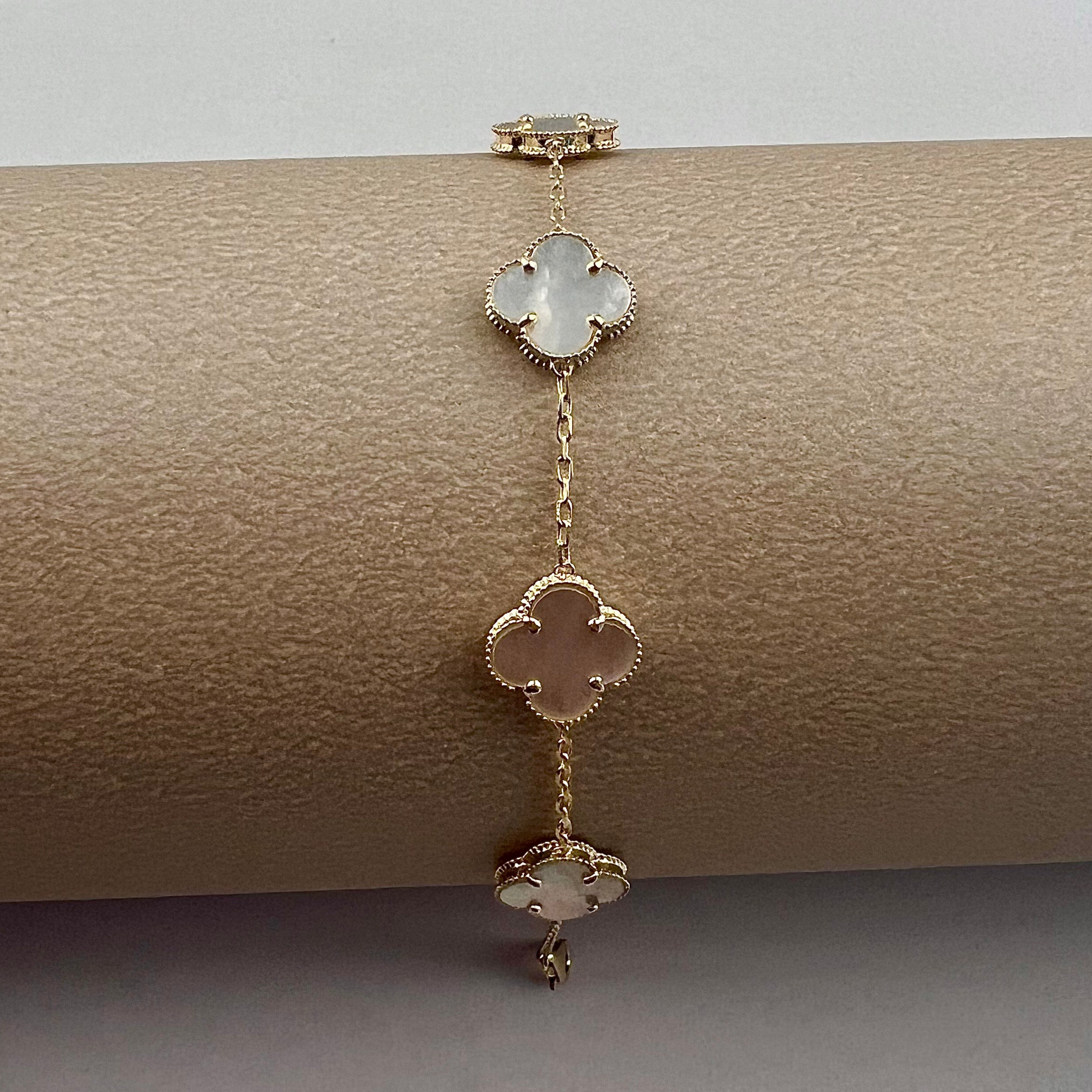 10mm Clover Bracelet in Solid 14K Gold